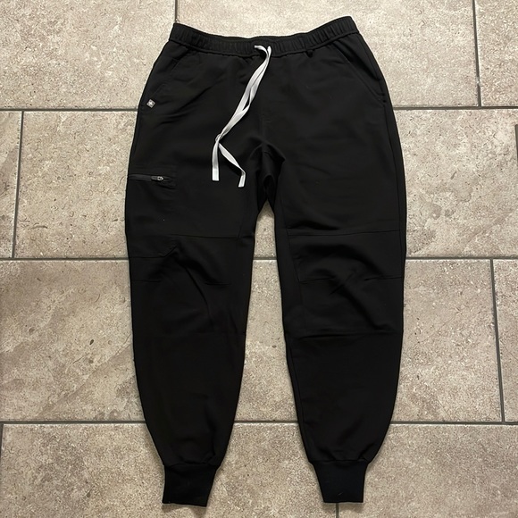 Figs Pants Figs Mens Black Tansen Classic Cargo Jogger Scrub Pants Like New Poshmark